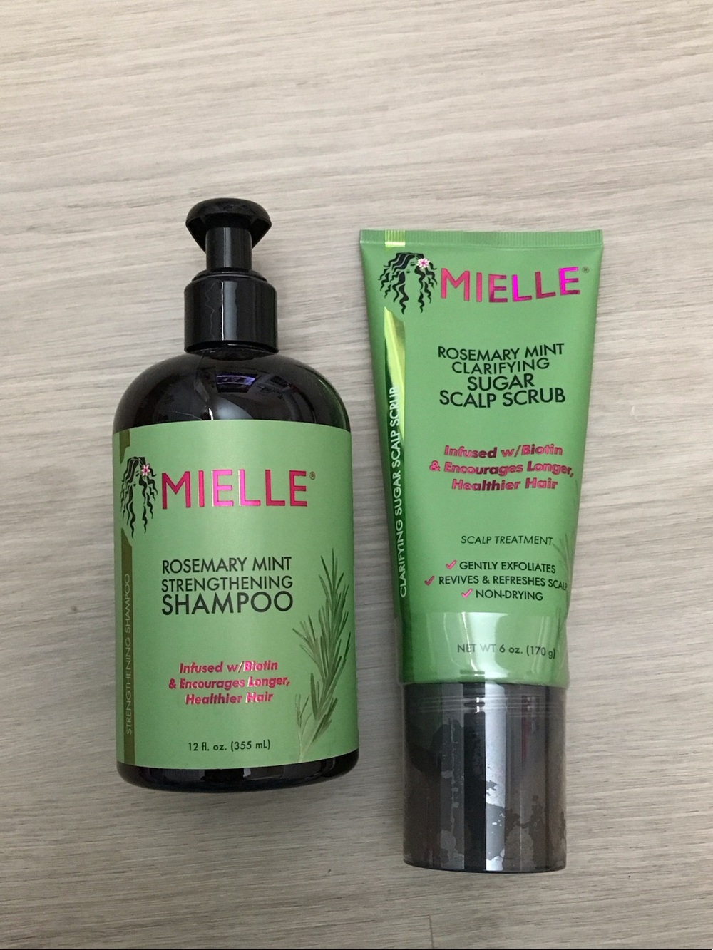 Mielle Rosemary Mint Strengthening Shampoo – Green